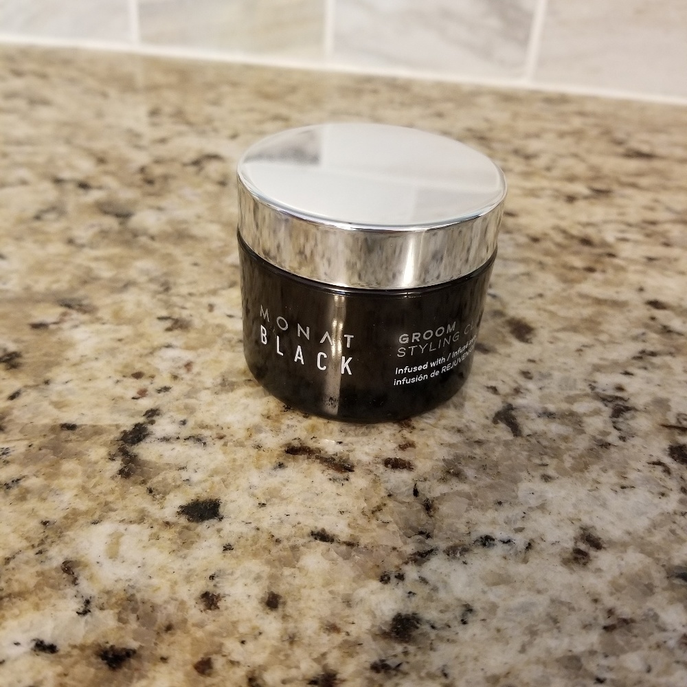 Monat Black Groom Styling Clay